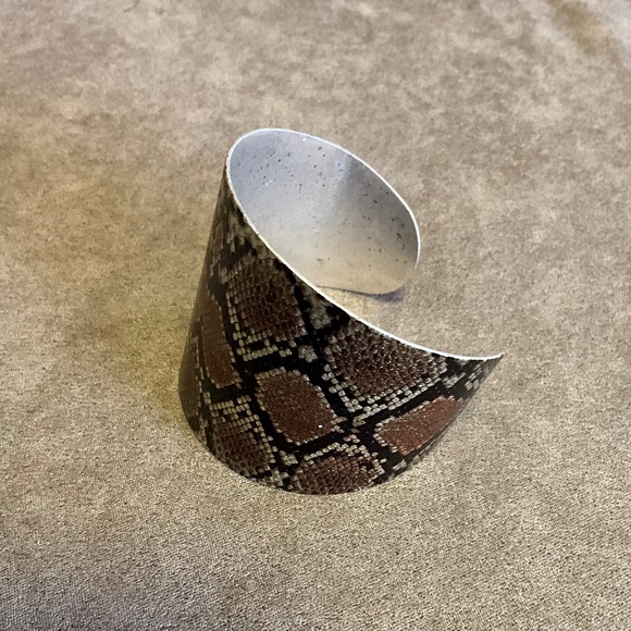 Python Metal Cuff Bracelet - Picture 5 of 6